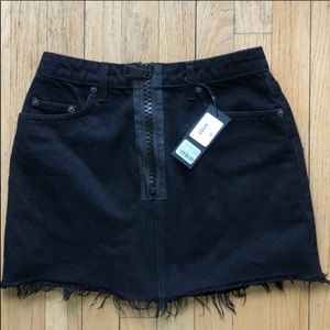 Carmar Zip Front Skirt